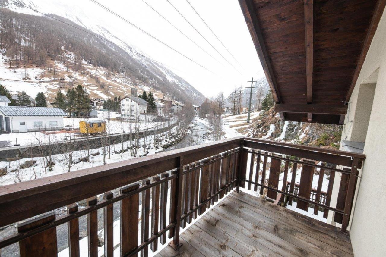 Haus Pickelschmiede Apartamento Saas-Grund Exterior foto