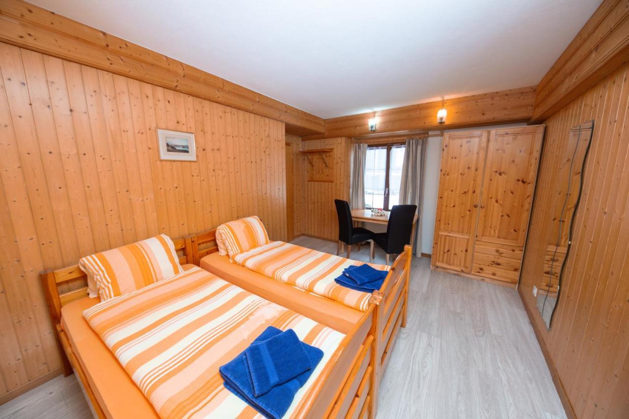 Haus Pickelschmiede Apartamento Saas-Grund Exterior foto